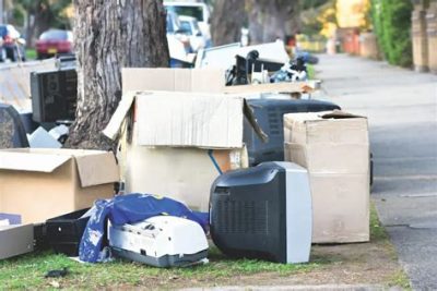 Rubbish on the side of the road for a Council Pick Up Sydney