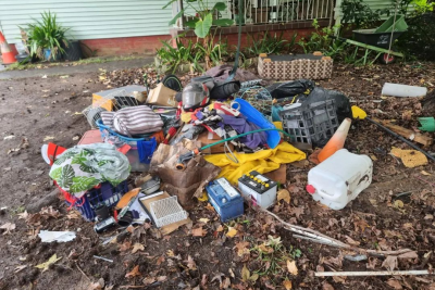 Rubbish on curb for collection